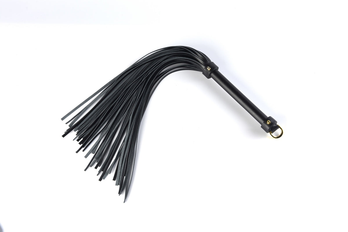 Skórzany Pejcz Upko Leather Flogger UPKO — zdjęcie produktu PLAYROOM