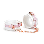 Kajdanki White & Pink Fairy Goat Leather Ankle Cuffs Liebe Seele — zdjęcie produktu PLAYROOM