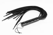 Pejcz duży sznurowany czarny Primal Bond Whips — zdjęcie produktu od PLAYROOM