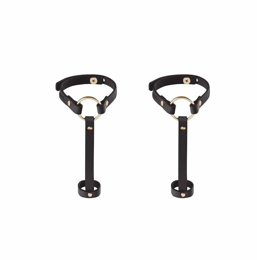 Paski na dłonie Maze Simple Hand Piece Black Bijoux Indiscrets — zdjęcie produktu 1 od PLAYROOM